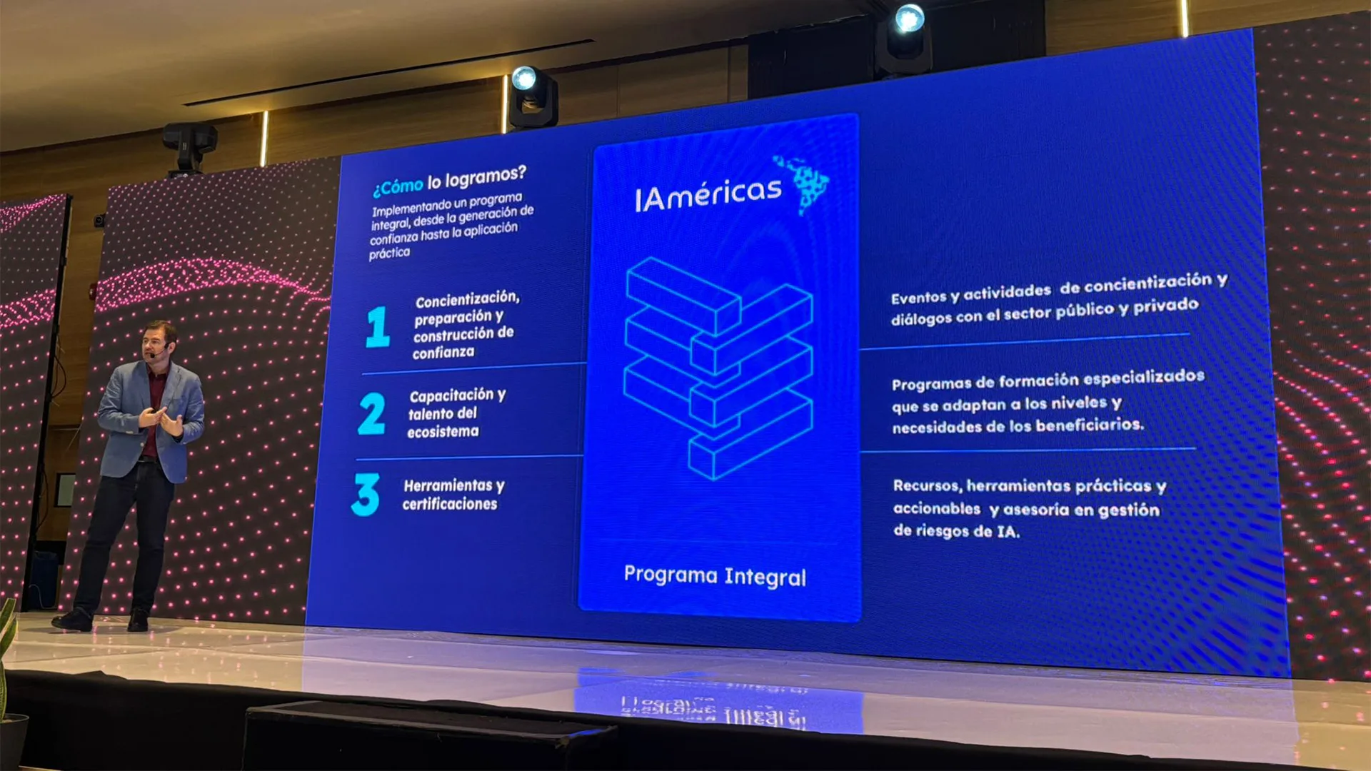 WhatsApp Image 2025-12-02 at 16.59.07 (1)_1920x1080 Áreas de trabajo