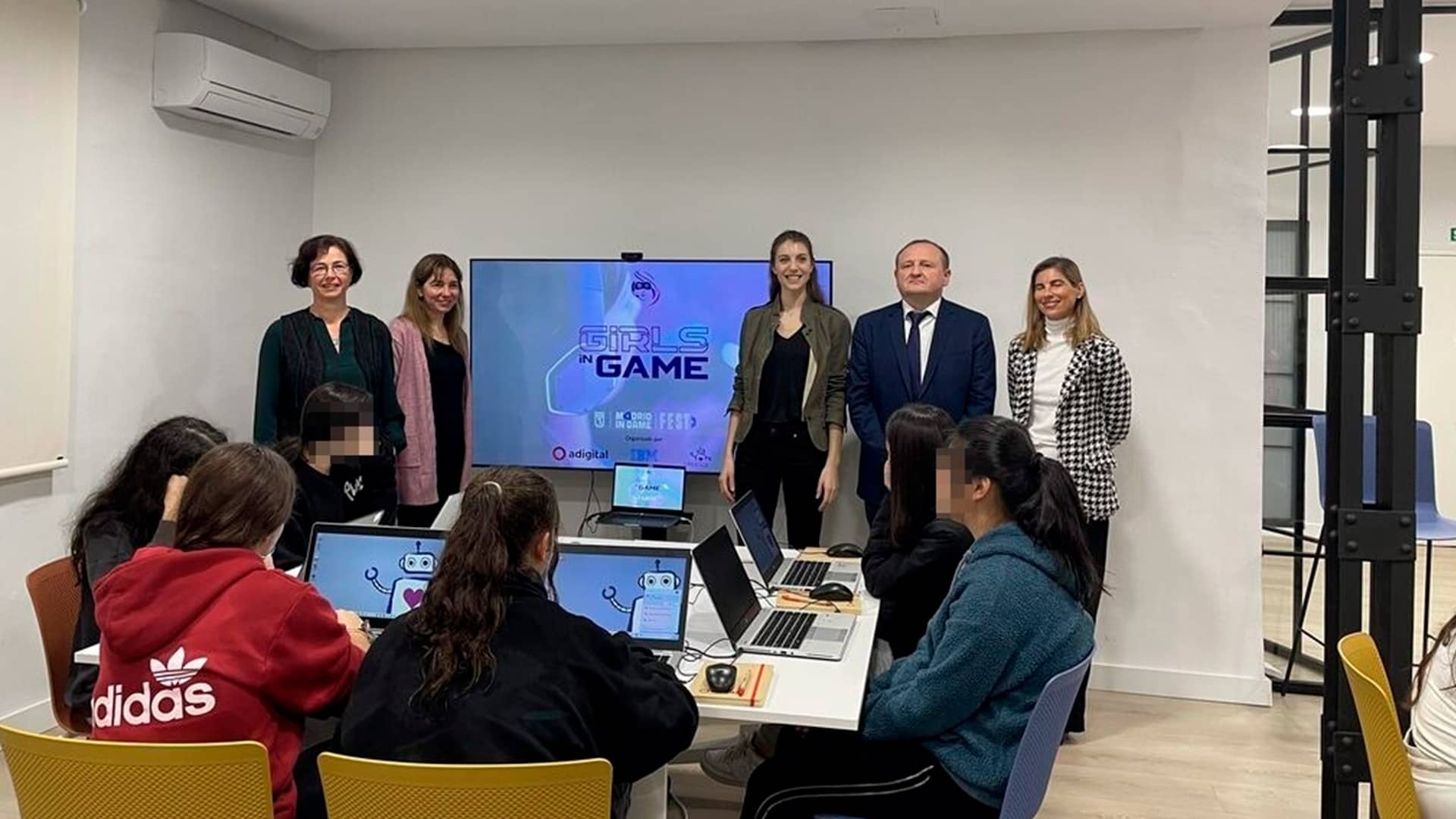 Adigital organiza ‘Girls in Game’ para impulsar la presencia de mujeres en el sector de STEM